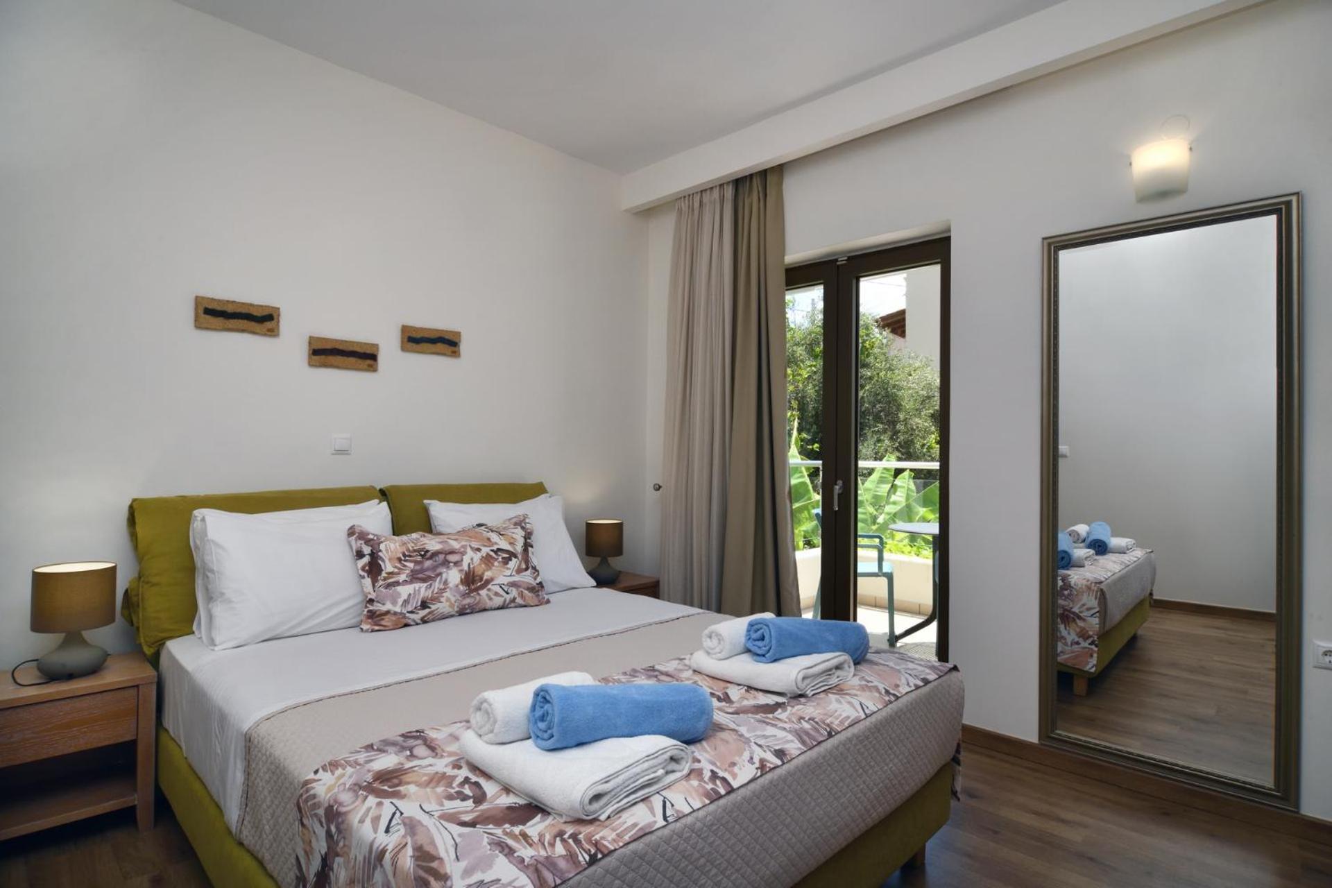 Sunlight Breeze Villa Hriszí Aktí Haniá Kültér fotó